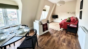 Uklassifisert bilde, 3 av 21, knapp