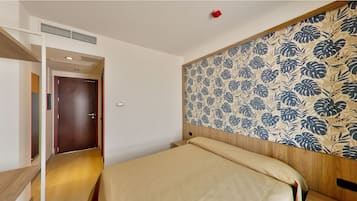 Classic-Zimmer | Hochwertige Bettwaren, kostenloses WLAN, Bettwäsche