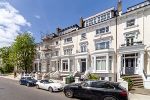Exterior - The Belsize Park Collection (London)