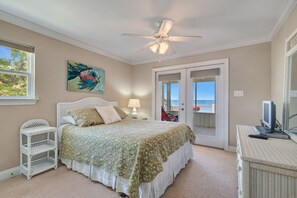 4 camere, accesso a Internet, lenzuola