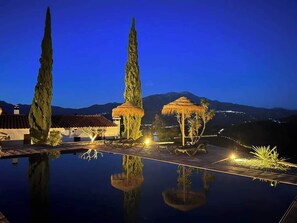 Outdoor pool, a heated pool - Villa with private pool, 10 people, 5 bathrooms (Viñuela)
