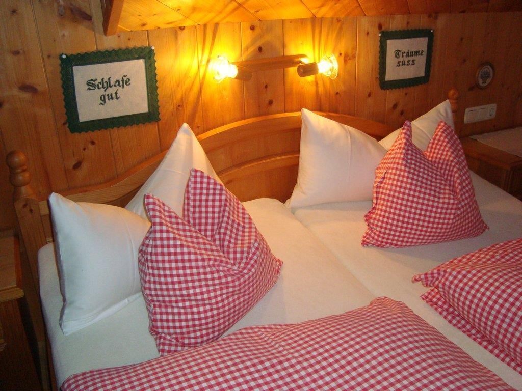 Holdhäusl - Familie Baier - Appartement/2 Schlafr./dusche, Bad, Wc - Ramsau am Dachstein