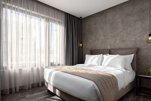Egyptian cotton sheets, premium bedding, memory-foam beds, in-room safe - Athenian Spirit (Athens)