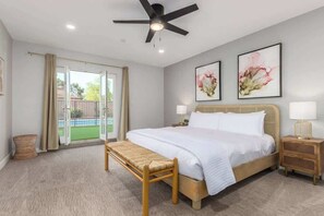 4 bedrooms, desk, iron/ironing board, travel cot - Corrine Family Oasis|Pool|Putt Grn.|BigToy (Scottsdale)