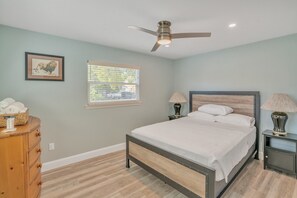 Casa, 3 habitaciones | 3 habitaciones, tabla de planchar con plancha y wifi gratis 