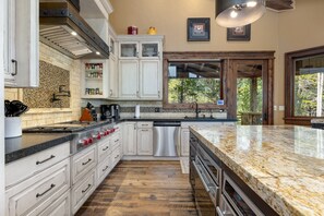 House, Multiple Bedrooms | Private kitchen | Fridge, stovetop, coffee/tea maker, paper towels - The Timber Lodge 957 7 Bedroom Home by RedAwning (Copper Mountain)