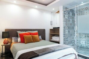 6 chambres, bureau, fer et planche à repasser, Wi-Fi gratuit