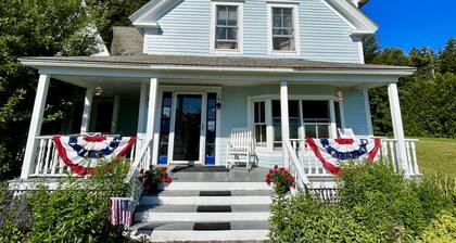 Elsa's Inn on the Harbor