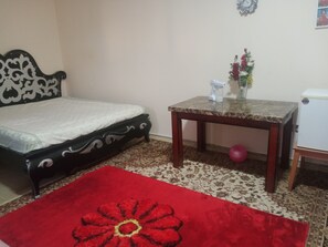 1 bedroom, WiFi - Furnished. Room in a. Villa. Walkable to al ain mall (Al Ain)