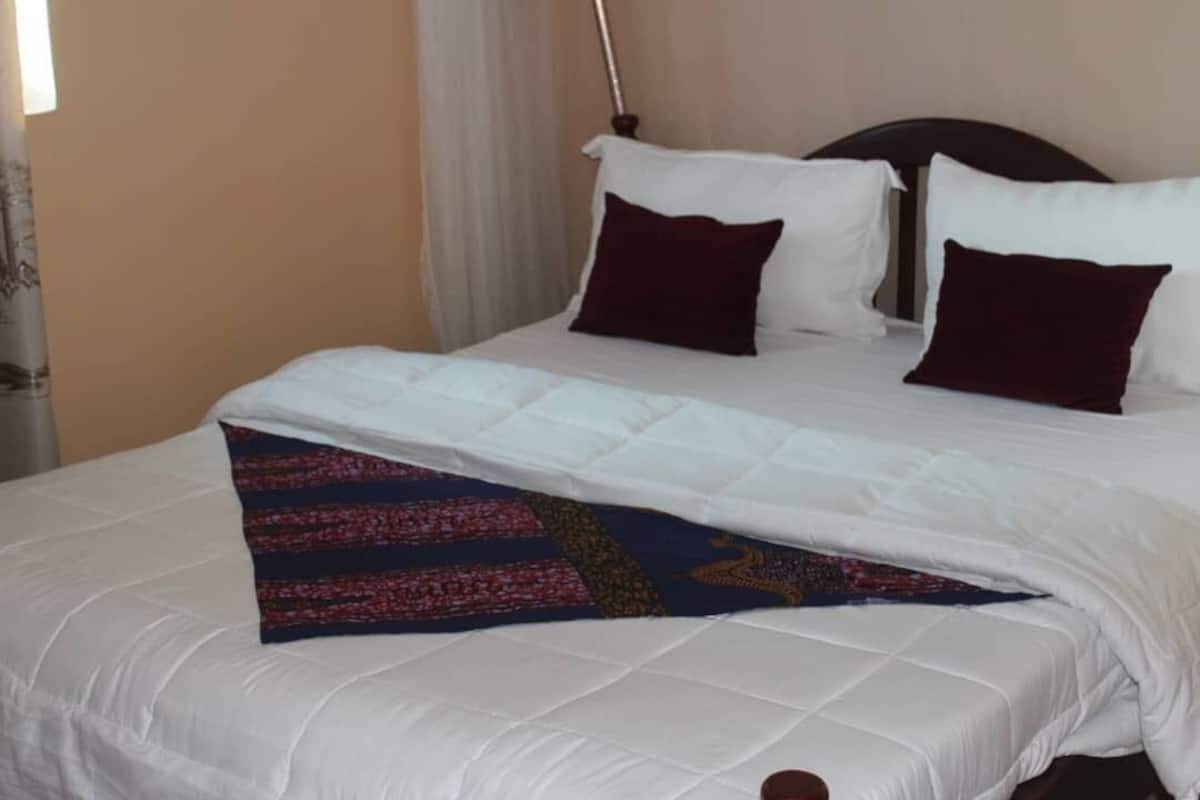 Pillow-top beds, individually furnished, desk, laptop workspace