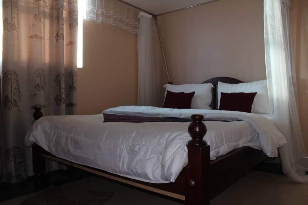 Pillow-top beds, individually furnished, desk, laptop workspace