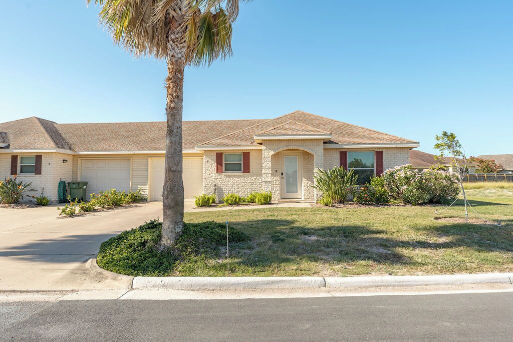 Tropical Casita located in South Padre Island Golf Community