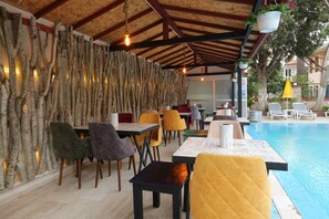 Ngoại thất