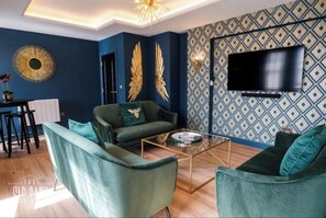 Smart-TV og stereoanlegg