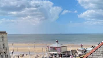 Enjoy a family-friendly beachside retreat with stunning ocean views and access to the public beach.