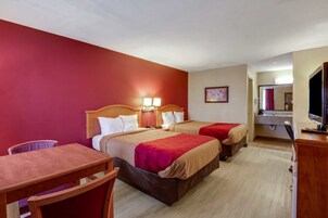 高档床上用品、羽绒被、特色家居、办公桌