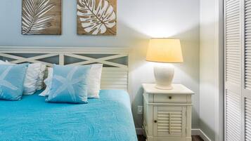 2 habitaciones, tabla de planchar con plancha, cuna de viaje y wifi