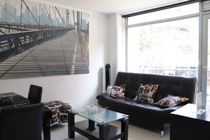 Living area - 102- APARTMENT-STUDY LOFT TYPE (Medellín)