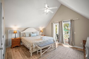 Cottage, Multiple Beds, Balcony, Golf View | 4 bedrooms, individually decorated, individually furnished, bed sheets - 38 Davis Love (Fripp Island)