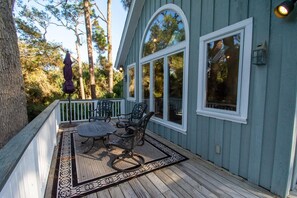 House, Multiple Beds, Fireplace, Golf View | Balcony - 101 Ocean Point Dr (Fripp Island)