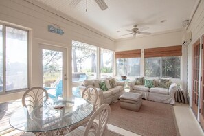 Casa, letti multipli, balcone, vista oceano parziale | Soggiorno