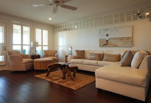 Lägenhet - flera sängar - uteplats - havsutsikt | Vardagsrum