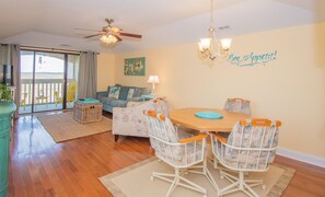 Condo, 1 Queen Bed with Sofa bed, Balcony | Living room