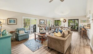 House, Multiple Beds, Balcony | Living area - 359 Tarpon Blvd (Fripp Island)