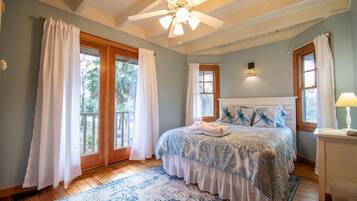 House, Multiple Beds, Balcony, Golf View | 4 bedrooms, individually decorated, individually furnished, bed sheets