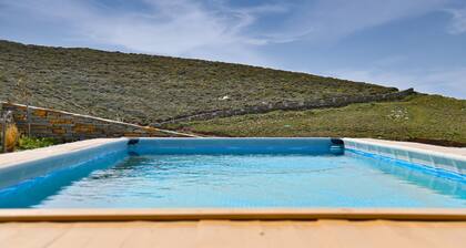 Lena apartment, 70-100 m to two sandy beaches