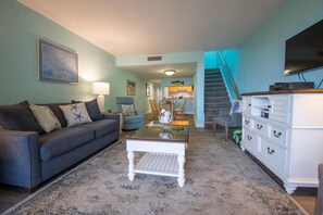 Interior - 406 Capt. John Fripp II (Fripp Island)