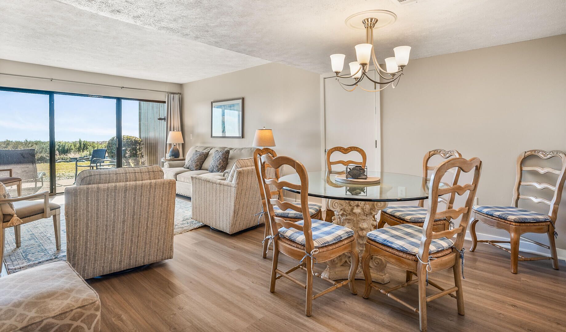 獨棟房屋, 多張床, 廚房, 海景 | 房內用餐區