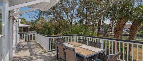 House, Multiple Beds, Kitchen, Garden View | Balcony view