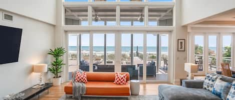 House, Multiple Beds, Kitchen, Ocean View | Living area