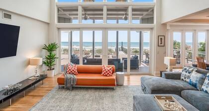 Lavish Two-story Oceanfront Home w/ Huge Deck, Wifi, & Incredible Views