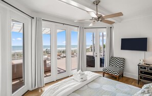 6 bedrooms, individually decorated, individually furnished, bed sheets - Lavish Two-story Oceanfront Home w/ Huge Deck, Wifi, & Incredible Views (Fripp Island)