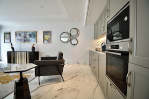 Regent Suite | Private kitchen - Sanctum London Regents Park (London)