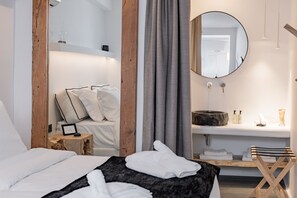 She Mykonos No6 | 1 bedroom, premium bedding, memory foam beds, minibar