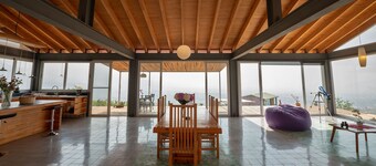 Casa Utopia (Casa Divina + Casa Horizonte): in nature close to the city
