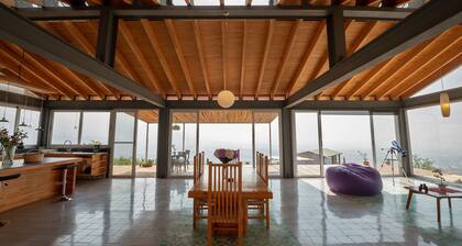 Casa Utopia (Casa Divina + Casa Horizonte): in nature close to the city