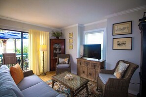 Condo, 1 King Bed, Kitchen, Ocean View | Living area - 665 Newhaven (Fripp Island)
