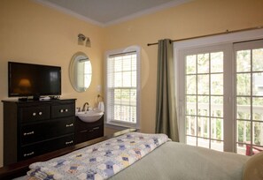 Cabin, Multiple Beds, Balcony, Golf View | 4 bedrooms, individually decorated, individually furnished, bed sheets