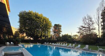 Stunning Loft in the Heart of Palermo Hollywood