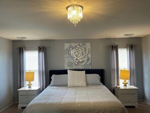 4 bedrooms, desk, iron/ironing board, travel cot