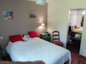 3 Schlafzimmer, Reisekinderbett, kostenloses WLAN, Rollstuhlgeeignet