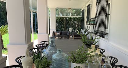 Your family pool 15 minutes from the center of Seville