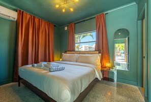 1 bedroom, desk, iron/ironing board, WiFi