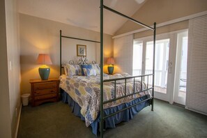 1 habitación, decoración personalizada y muebles diferentes