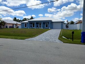 Exterior - Family Retreat on the Water (Sebastian)
