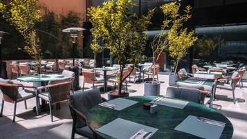 Terassi/patio